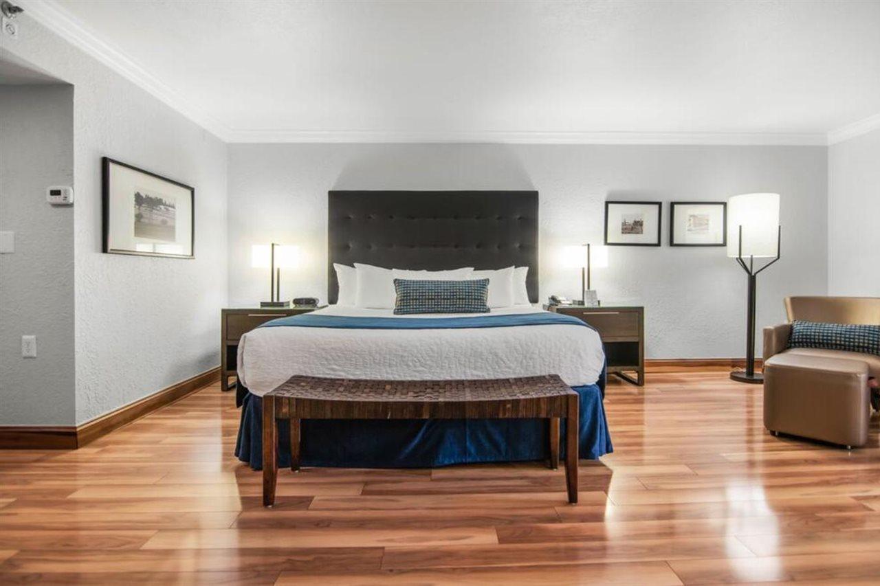 Miami Lakes Hotel Экстерьер фото