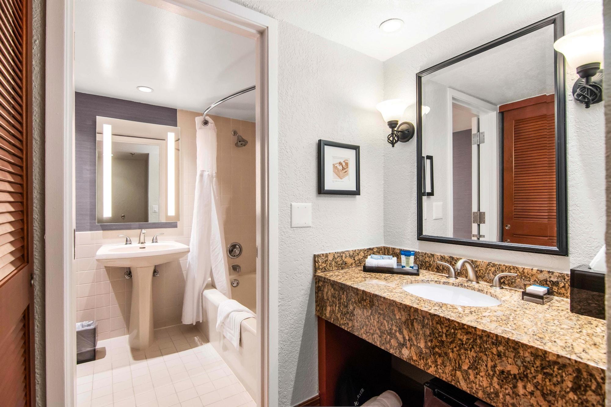 Miami Lakes Hotel Экстерьер фото