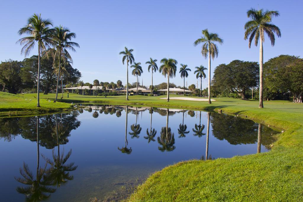 Miami Lakes Hotel Экстерьер фото